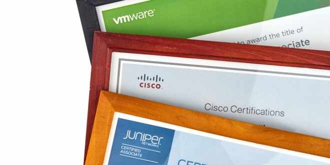 Posuňte sa kariérne vyššie. Získajte Cisco certifikát alebo AWS Certification