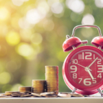 Graf znázorňujúci stabilný výnos termínovaného vkladu pri kolísaní finančných trhov